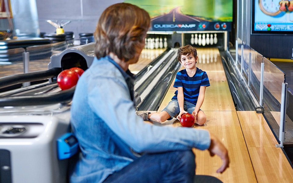 Fun Pass Package, Bowling | MSC Cruises