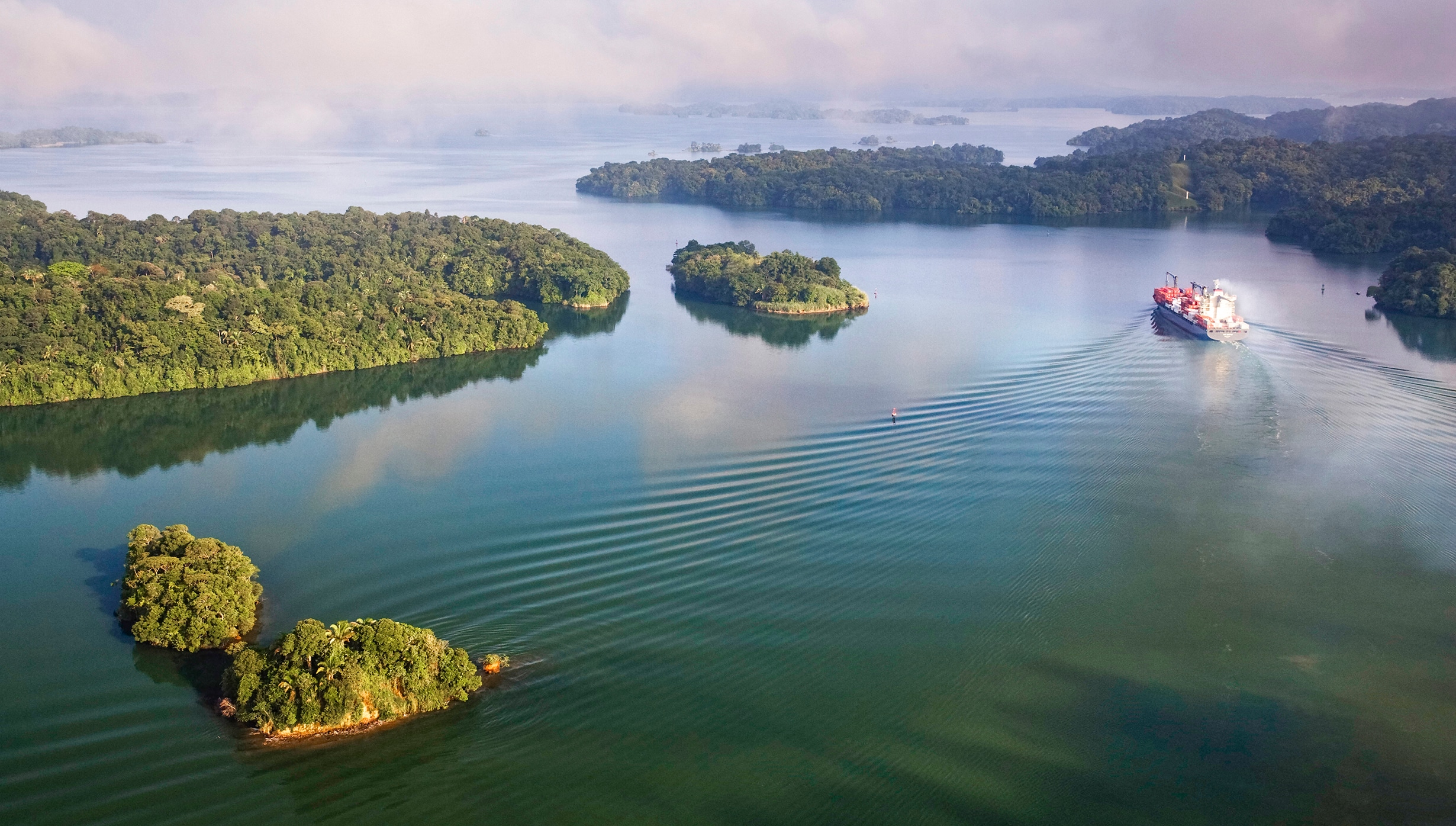 Panama Canal cruise, Gatun Lake| MSC Cruises