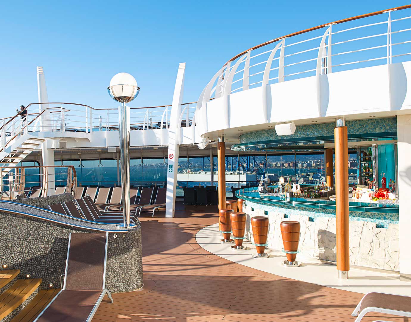 Poseidon Bar | MSC Divina